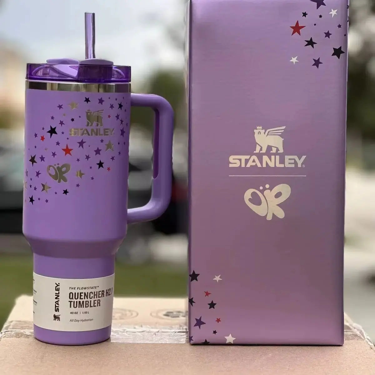 White Stanley Quencher H2.0 Tumbler – 40 oz Travel Cup